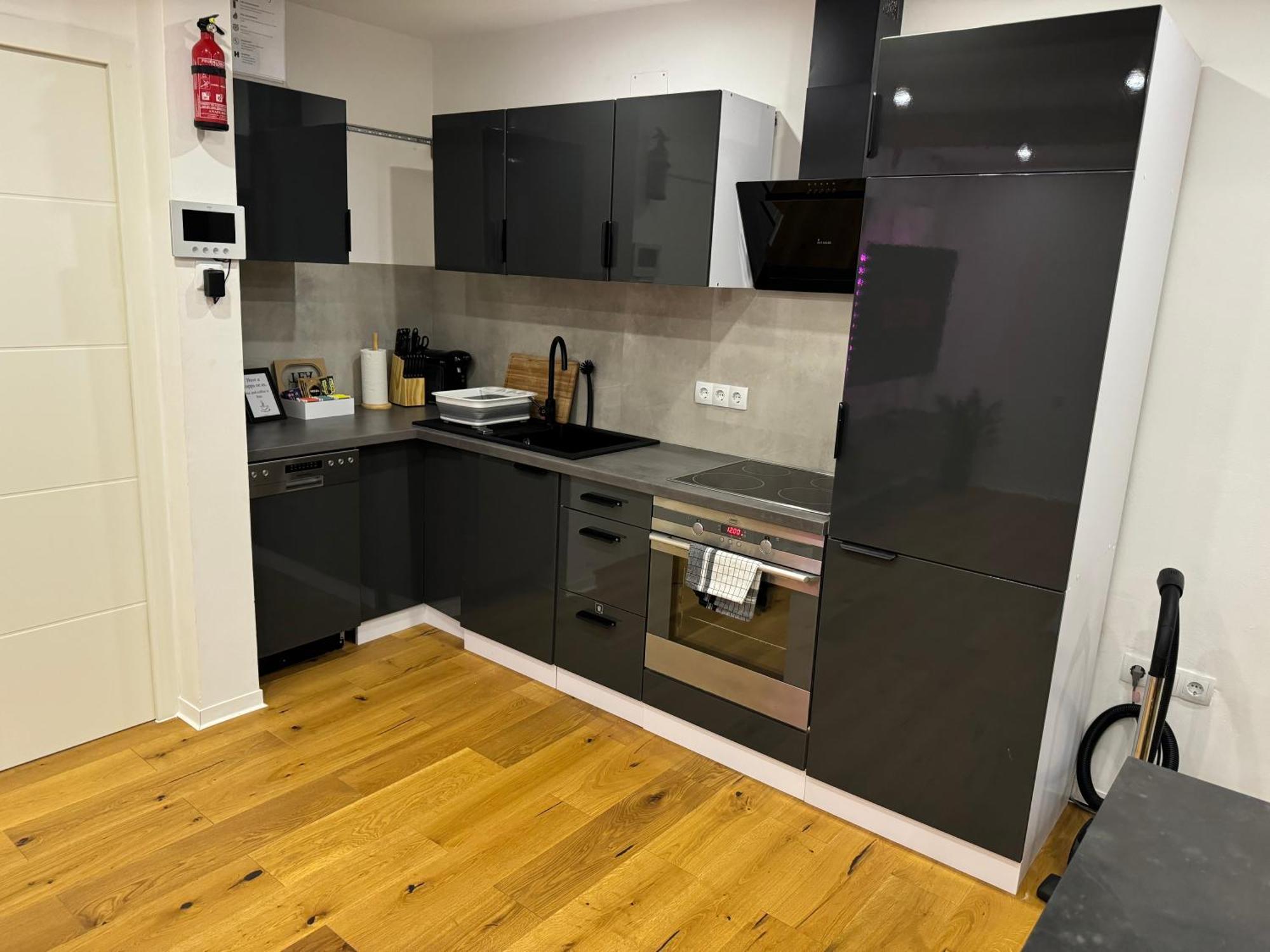 Best Central Apartment - Am Marktplatz - Up To 5 - Next To Frankfurt And Hanau - Coffee And Snacks - Netflix, Prime, Disney Nidderau エクステリア 写真